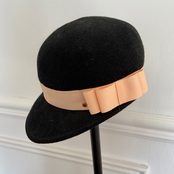 Ted Baker Accessories - 🎩Ted Baker 100%Wool Hat Autentic❗️